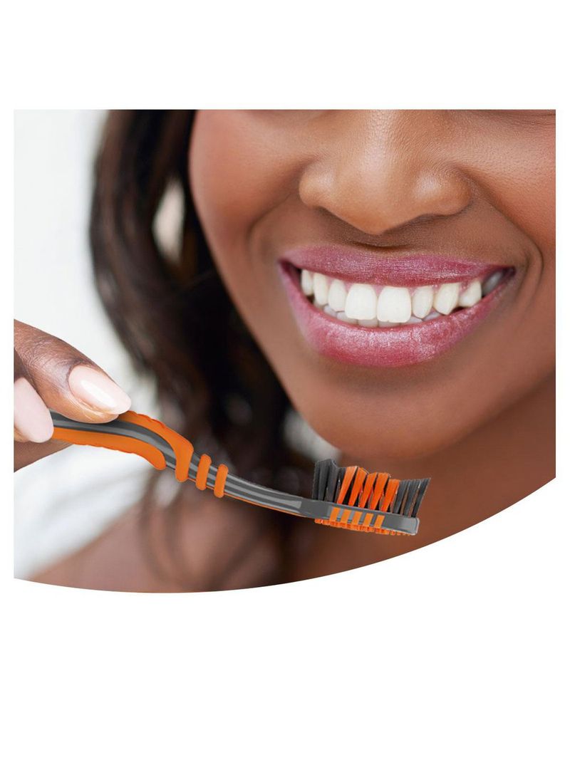 1---7509546080864-Escova-Dental-Colgate-ZigZag-Carvao-4-unid.